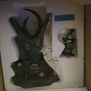 Hawthorne Village Twisted Horn House Disney The Nightmare Before Christmas